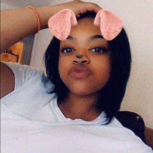 Meet your Posher, Dmyia